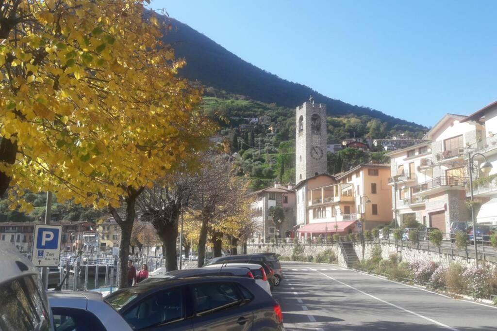 Appartamento Sul Lago D'Iseo Tavernola Bergamasca Eksteriør bilde